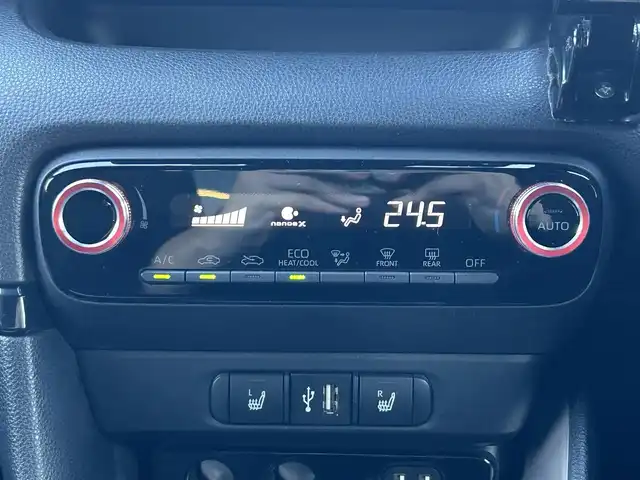 トヨタ ヤリス ハイブリッド Z 群馬県 2021(令3)年 3.3万km ホワイトパールクリスタルシャイン 純正8インチディスプレイオーディオ/(FM/AM/TV/BT/AppleCarPlay/AndroidAuto)/GRエアロ/バックカメラ/ETC2.0/前後ドラレコ（TZ-D205W）/トヨタセーフティセンス/・オートライト/・オートハイビーム/・プリクラッシュセーフティ/・クルーズコントロール/・レーンキープアシスト/前後コーナーセンサー/ステアリングスイッチ/シートヒーター/電動格納ミラー/ドライブモード/EVモード/スマートキー/LEDヘッドライト/純正フロアマット