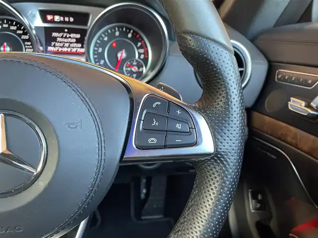 メルセデス・ベンツ ＳＬ４００ グランドエディション 愛知県 2020(令2)年 2.1万km オブシディアンブラック 純正ナビ/フルセグTV/バックカメラ/harman/kardonサウンド/専用designoレザー/シートヒーター/マジックスカイバリオルーフ/Bluetooth/レーダーセーフティパッケージ/ACC/ブラインドスポットアシスト/パークトロニック