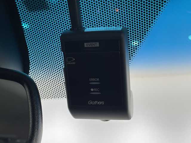 ホンダ ヴェゼル ハイブリッド Z ホンダセンシング 栃木県 2018(平30)年 2.5万km ホワイトオーキッドパール 純正ナビ (VXM-184VFi)/(フルセグTV・Bluetooth・CD・DVD)/バックカメラ/ドライブレコーダー/ホンダセンシング/ ・衝突軽減システム/ ・レーンキープアシスト/ ・オートクルーズコントロール/ ・先行車発進告知/ ・リアアクティブフォースペダル/ハーフレザーシート/シートヒーター/電動パーキングブレーキ/オートホールド/ステアリングスイッチ/パドルシフト/純正アルミホイール/純正フロアマット/スマートキー