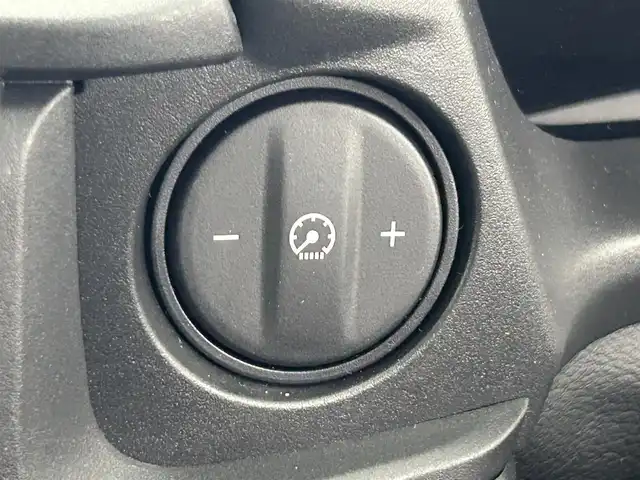 ホンダ ＷＲ－Ｖ Z+ 熊本県 2024(令6)年 0.1万km未満 プラチナホワイトパール Honda SENSING/〇衝突軽減ブレーキ（CMBS）/〇先行車発進お知らせ機能/〇歩行者事故低減ステアリング/〇路外逸脱抑制機能/〇標識認識機能/〇アダプティブクルーズコントロール（ACC）/〇車線維持支援システム（LKAS）/〇誤発進抑制機能/〇後方誤発進抑制機能/〇近距離衝突軽減ブレーキ/〇急アクセル抑制機能/〇パーキングセンサーシステム/〇オートハイビーム/純正9インチHondaコネクトナビ LXM242ZFNi/(フルセグＴＶ/Ａｐｐｌｅ　ＣａｒＰｌａｙ/Ｂｌｕｅｔｏｏｔｈ)/バックカメラ/パドルシフト/コンビシート(プライムスムースＸファブリック)/ルーフレール/純正17インチAW/オートLEDヘッドライト/保証書