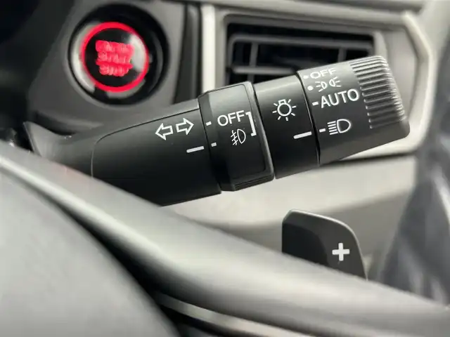 ホンダ ＷＲ－Ｖ Z+ 熊本県 2024(令6)年 0.1万km未満 プラチナホワイトパール Honda SENSING/〇衝突軽減ブレーキ（CMBS）/〇先行車発進お知らせ機能/〇歩行者事故低減ステアリング/〇路外逸脱抑制機能/〇標識認識機能/〇アダプティブクルーズコントロール（ACC）/〇車線維持支援システム（LKAS）/〇誤発進抑制機能/〇後方誤発進抑制機能/〇近距離衝突軽減ブレーキ/〇急アクセル抑制機能/〇パーキングセンサーシステム/〇オートハイビーム/純正9インチHondaコネクトナビ LXM242ZFNi/(フルセグＴＶ/Ａｐｐｌｅ　ＣａｒＰｌａｙ/Ｂｌｕｅｔｏｏｔｈ)/バックカメラ/パドルシフト/コンビシート(プライムスムースＸファブリック)/ルーフレール/純正17インチAW/オートLEDヘッドライト/保証書