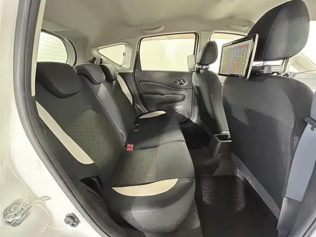 日産 ノート e－パワー X シーギアリミテッド 佐賀県 2019(平31)年 7.2万km ブリリアントホワイトパール 社外ナビ/フルセグTV CD DVD BT ipod SD録音/後席ヘッドレストモニター/前後ドライブレコーダー/衝突軽減ブレーキ/レーンキープアシスト/クリアランスソナー/ETC/ルーフレール/保証書/取扱説明書