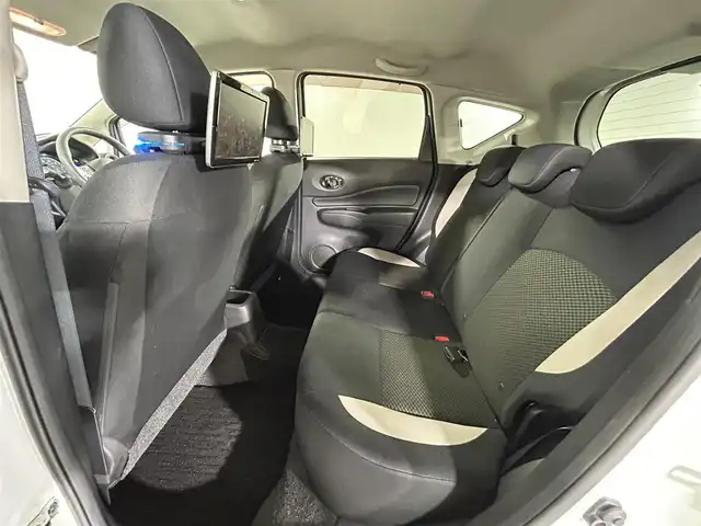 日産 ノート e－パワー X シーギアリミテッド 佐賀県 2019(平31)年 7.2万km ブリリアントホワイトパール 社外ナビ/フルセグTV CD DVD BT ipod SD録音/後席ヘッドレストモニター/前後ドライブレコーダー/衝突軽減ブレーキ/レーンキープアシスト/クリアランスソナー/ETC/ルーフレール/保証書/取扱説明書