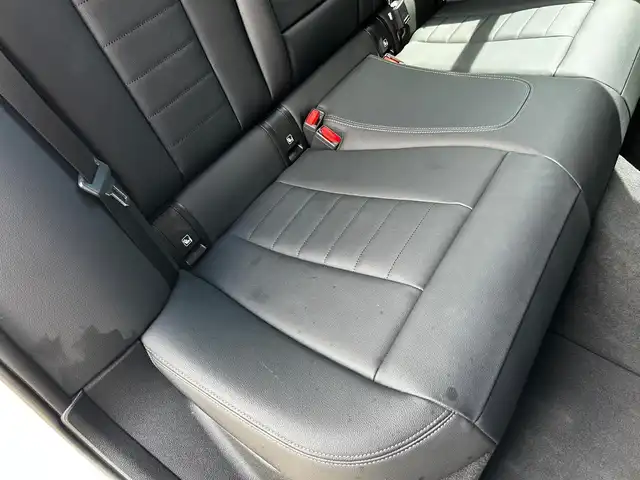 ＢＭＷ ３２０ｄ xDrive Mスポーツ 富山県 2020(令2)年 3.2万km 白 HDDナビ/アイドリングストップ/ACC/プッシュスタート/D/N席パワーシート/D/N席シートヒーター/バックカメラ/前後ドラレコ/ワイヤレスチャージ/純正18インチAW　/本革シート/パワーバックドア/ETC2.0/AM/FMラジオ/Bluetooth接続