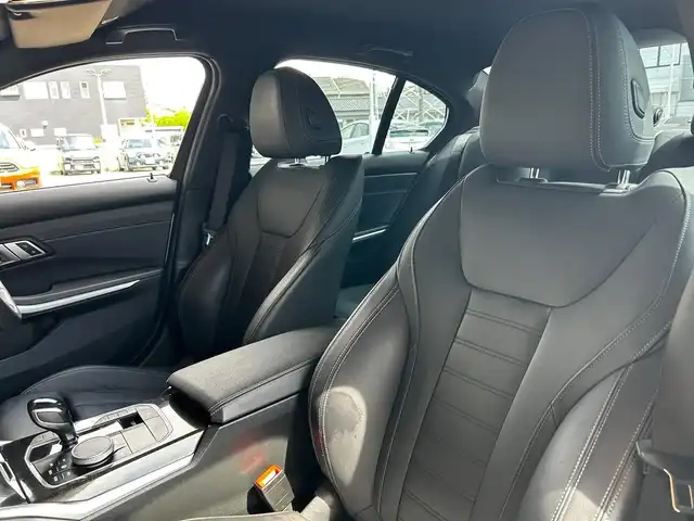 ＢＭＷ ３２０ｄ xDrive Mスポーツ 富山県 2020(令2)年 3.2万km 白 HDDナビ/アイドリングストップ/ACC/プッシュスタート/D/N席パワーシート/D/N席シートヒーター/バックカメラ/前後ドラレコ/ワイヤレスチャージ/純正18インチAW　/本革シート/パワーバックドア/ETC2.0/AM/FMラジオ/Bluetooth接続