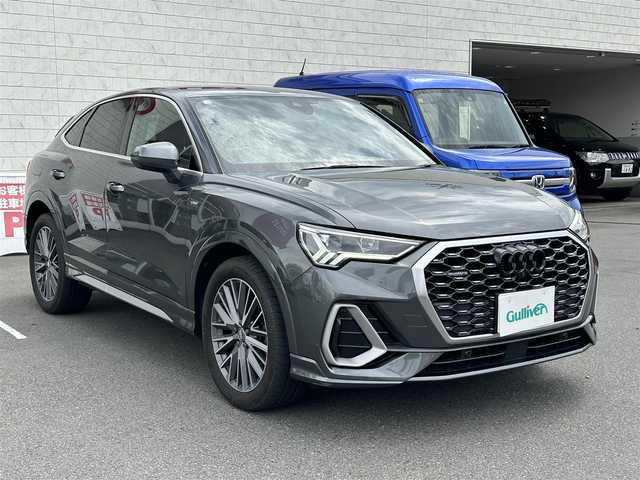 アウディ Ｑ３ 35TDIクワトロ Sライン 群馬県 2020(令2)年 7万km グレー 2021モデル/純正ナビゲーション/ブルトゥース接続/USB接続/全方位カメラ/アダプティブクルーズ/車線逸脱警報/衝突軽減ブレーキ/ドライブレコーダー/バーチャルコックピット/コーナーセンサー/ダウンヒルアシスト/アイドリングストップ/横滑り防止装置/保証書/取扱説明書/整備手帳/スマートキーX2個