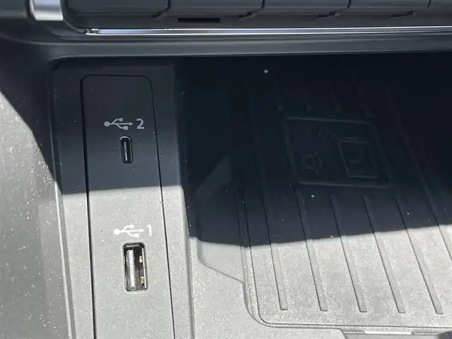 アウディ Ｑ３ SB 35TDIクワトロ Sライン 青森県 2020(令2)年 7万km グレー /4WD/ディーゼル/ターボ/黒ハーフレザーシート/前席パワーシート /前席シートヒーター/革巻きステア/ノブ/パドルシフト/バーチャルコックピット/純正HDDナビ/　(Bt/USB)/全方位カメラ/アダプティブクルーズ/車線逸脱警報/衝突軽減ブレーキ/前後ドライブレコーダー/前後バンパーソナー/ダウンヒルアシスト/アイドリングストップ/横滑り防止装置/パワーバックドア/ウインカーミラー /ミラーヒーター/LEDオートライト/オートワイパー/置くだけ充電/社外レーダー探知機/リア5面プライバシーガラス/スマートキーx2/保証書/取扱説明書