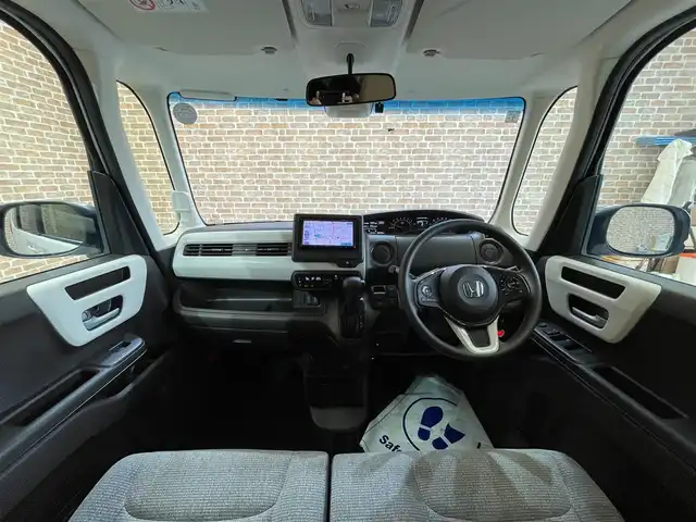 ホンダ Ｎ ＢＯＸ L 岩手県 2022(令4)年 2.9万km プラチナホワイトパール ４WD/左側パワースライドドア/ホンダセンシング/衝突被害軽減システム/アダプティブクルーズコントロール/レーンアシスト/誤発進抑制機能/オートハイビーム/横滑り防止装置/アイドリングストップ/パーキングセンサー/オートブレーキホールド/シートバックテーブル/サンシェード/チップアップリヤシート/シートヒーター/KENWOODナビ/ステアリングスイッチ/ETC/バックカメラ/LEDヘッドライト/ヘッドライトレベライザー