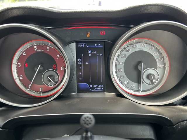 スズキ スイフト スポーツ セーフティPKG 兵庫県 2018(平30)年 7.1万km スーパーブラックパール 6速MT/純正8型ナビ/CD/DVD/Bluetooth/フルセグTV/全方位カメラ/セーフティパッケージ/デュアルセンサーブレーキサポート/アダプティブクルーズコントロール/純正ナビ連動ドライブレコーダー/ビルトインETC/スマートキー/エンジンプッシュスタート/LEDヘッドランプ/オートライト/純正フロアマット/保証書/取説/スペアキー