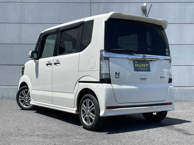 ホンダ Ｎ ＢＯＸ カスタム SSパッケージ 千葉県 2015(平27)年 6.9万km プレミアムホワイトパール 衝突軽減ブレーキ/純正メモリ7インチナビ(VXM-155VSi)/　ワンセグ/BT/DVD/CD/バックカメラ/ETC/両側パワースライドドア/HIDヘッドライト/オートライト/フォグライト/スマートキー/プッシュスタート/純正フロアマット/サイドバイザー/純正14インチAW/電動格納/ウィンカーミラー