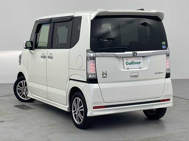ホンダ Ｎ ＢＯＸ カスタム SSパッケージ 愛知県 2015(平27)年 6.9万km プレミアムホワイトパール 衝突軽減ブレーキ/純正メモリ7インチナビ(VXM-155VSi)/　ワンセグ/BT/DVD/CD/バックカメラ/ETC/両側パワースライドドア/HIDヘッドライト/オートライト/フォグライト/スマートキー/プッシュスタート/純正フロアマット/サイドバイザー/純正14インチAW/電動格納/ウィンカーミラー