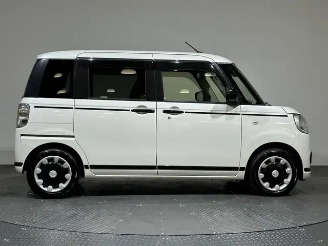 ダイハツ ムーヴ キャンバス G ブラックアクセント VS SAⅢ 愛媛県 2022(令4)年 1.4万km パールホワイトⅢ ・８型ナビ/（フルセグＴＶ・ＢＴ・ＳＤ・ＣＤ・ＤＶＤ・ＦＭ・ＡＭ・ＨＤＭＩ）/・全方位カメラ　/・ＥＴＣ　/・前方ドラレコ　/・両側電動ドア　/・Ｄ席シートヒーター　/・衝突軽減ブレーキ　/・オートマチックハイビーム/・レーンキープアシスト