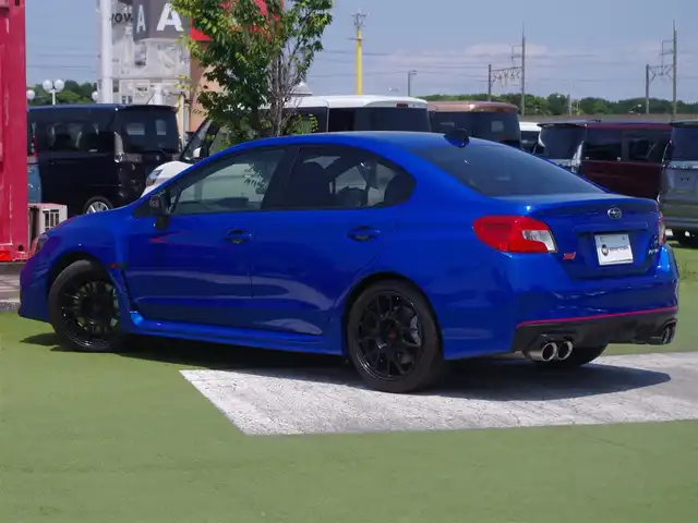 スバル ＷＲＸ ＳＴＩ タイプRA－R 千葉県 2018(平30)年 3万km WRブルーパール SIドライブ/純正メモリーナビ/地デジTV/【BD/DVD/CD再生機能　Bluetooth接続】/バックカメラ/ドライブレコーダー/ブレンボブレーキキャリパー/革巻きステアリング/ステアリングスイッチ/LEDヘッドライト/ウインカーミラー/純正18インチアルミホイル/サイド/カーテン/ニーエアバッグ/キーレスアクセス