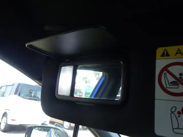 スバル ＷＲＸ ＳＴＩ タイプRA－R 千葉県 2018(平30)年 3万km WRブルーパール SIドライブ/純正メモリーナビ/地デジTV/【BD/DVD/CD再生機能　Bluetooth接続】/バックカメラ/ドライブレコーダー/ブレンボブレーキキャリパー/革巻きステアリング/ステアリングスイッチ/LEDヘッドライト/ウインカーミラー/純正18インチアルミホイル/サイド/カーテン/ニーエアバッグ/キーレスアクセス
