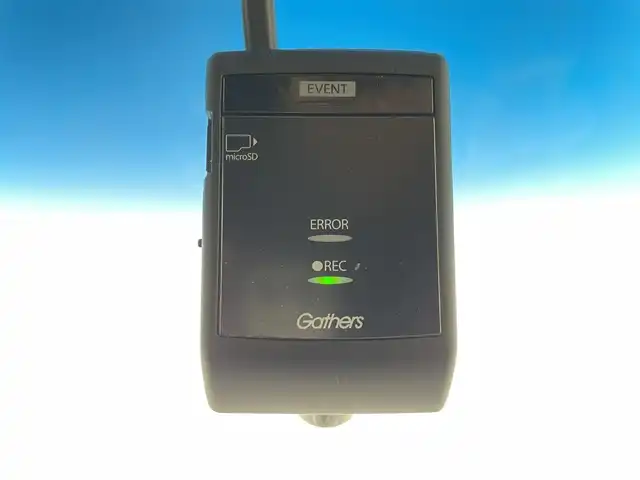 ホンダ オデッセイ ハイブリッド アブソルート・EXホンダセンジング 富山県 2019(平31)年 8.8万km プレミアムヴィーナスブラックP ワンオーナー/純正8インチナビ【VXM-197VFi】/(AM/FM/CD/DVD/USB/BT/HDMI)/フルセグTV/アラウンドビューモニター/純正フリップダウンモニター/社外AW付き冬タイヤ積込/両側パワースライドドア/衝突被害軽減ブレーキ/アダプティブクルーズコントロール/レーンキープアシスト/コーナーセンサー前後/オートLEDヘッドライト/ブラインドスポットモニター/ハーフレザーシート/前席パワーシート/ビルトインETC2.0/ドライブレコーダー/スマートキー/プッシュスタート/ドアバイザー/純正フロアマット/取扱説明書/保証書