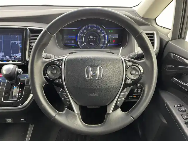 ホンダ オデッセイ ハイブリッド アブソルート・EXホンダセンジング 富山県 2019(平31)年 8.8万km プレミアムヴィーナスブラックP ワンオーナー/純正8インチナビ【VXM-197VFi】/(AM/FM/CD/DVD/USB/BT/HDMI)/フルセグTV/アラウンドビューモニター/純正フリップダウンモニター/社外AW付き冬タイヤ積込/両側パワースライドドア/衝突被害軽減ブレーキ/アダプティブクルーズコントロール/レーンキープアシスト/コーナーセンサー前後/オートLEDヘッドライト/ブラインドスポットモニター/ハーフレザーシート/前席パワーシート/ビルトインETC2.0/ドライブレコーダー/スマートキー/プッシュスタート/ドアバイザー/純正フロアマット/取扱説明書/保証書