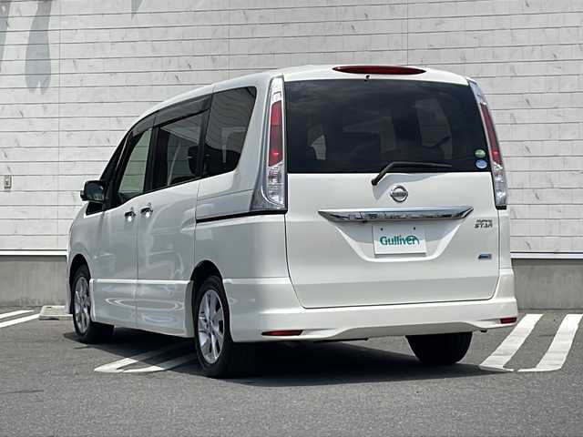 日産 セレナ ハイウェイスター Vセレクション 山形県 2012(平24)年 7.8万km ブリリアントホワイトパール ワンオーナー/純正SDナビ/・CD/DVD/BT/MSV/SD/AUX/USB/ラジオ/Alpine後席用モニター/フルセグTV/バックカメラ/ビルトインETC/クルーズコントロール/両側パワースライドドア/オートライト/フォグランプ/プッシュスタート/スマートキー/ヘッドライトレベライザー/アイドリングストップ/純正16インチAW/保証書/取扱説明書