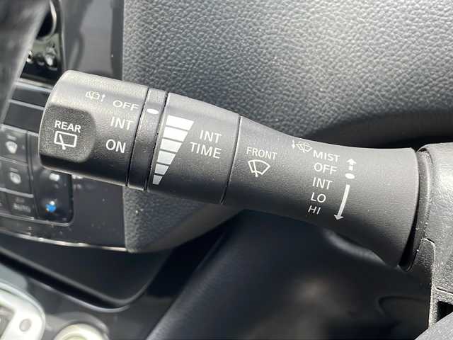 日産 セレナ ハイウェイスター Vセレクション 山形県 2012(平24)年 7.8万km ブリリアントホワイトパール ワンオーナー/純正SDナビ/・CD/DVD/BT/MSV/SD/AUX/USB/ラジオ/Alpine後席用モニター/フルセグTV/バックカメラ/ビルトインETC/クルーズコントロール/両側パワースライドドア/オートライト/フォグランプ/プッシュスタート/スマートキー/ヘッドライトレベライザー/アイドリングストップ/純正16インチAW/保証書/取扱説明書