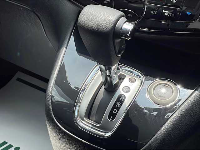 日産 セレナ ハイウェイスター Vセレクション 山形県 2012(平24)年 7.8万km ブリリアントホワイトパール ワンオーナー/純正SDナビ/・CD/DVD/BT/MSV/SD/AUX/USB/ラジオ/Alpine後席用モニター/フルセグTV/バックカメラ/ビルトインETC/クルーズコントロール/両側パワースライドドア/オートライト/フォグランプ/プッシュスタート/スマートキー/ヘッドライトレベライザー/アイドリングストップ/純正16インチAW/保証書/取扱説明書