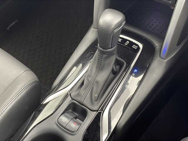 トヨタ カローラ クロス ハイブリッド Z 千葉県 2024(令6)年 0.5万km スパークリングブラックパールクリスタルシャイン アドバンスドパーク/純正ナビ/Bluetooth フルセグ AppleCarPlay AndoroidAuto/全方位カメラ/ビルトインＥＴＣ２．０/電動リアゲート　/パワーシート/シートヒーター/純正フロアマット/純正アルミホイール/ルーフレール/トヨタセーフティーセンス/プリクラッシュセーフティー/レーンキープアシスト/オートハイビーム/レーダークルーズコントロール/コーナーセンサー