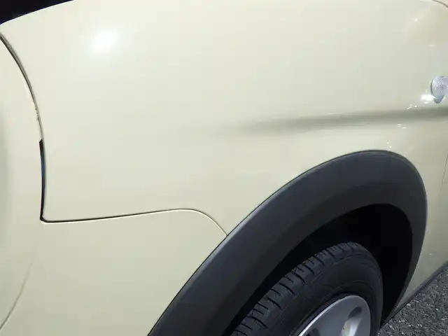 スズキ ラパン L 千葉県 2015(平27)年 3.3万km シフォンアイボリーM 155/65R14/レーダーブレーキサポート/アイドリングストップ/純正SDナビ/地デジTV/【DVD/CD再生機能　Bluetooth接続】/バックカメラ/ドライブレコーダー（DRV-350）/運転席シートヒーター/携帯リモコン