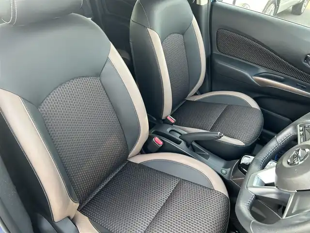 日産 ノート e－パワー メダリスト 群馬県 2017(平29)年 5.3万km シャイニングブルー 純正SDナビ/CD・DVD・SD・USB/Bluetooth・フルセグTV/バック/サイド/フロント/全方位カメラ/デジタルインナーミラー/ETC/横滑り防止装置/レーンキープアシスト/衝突軽減ブレーキ/アイドリングストップ/純正アルミホイール/純正フロアマット/取説・保証書/スペアキー