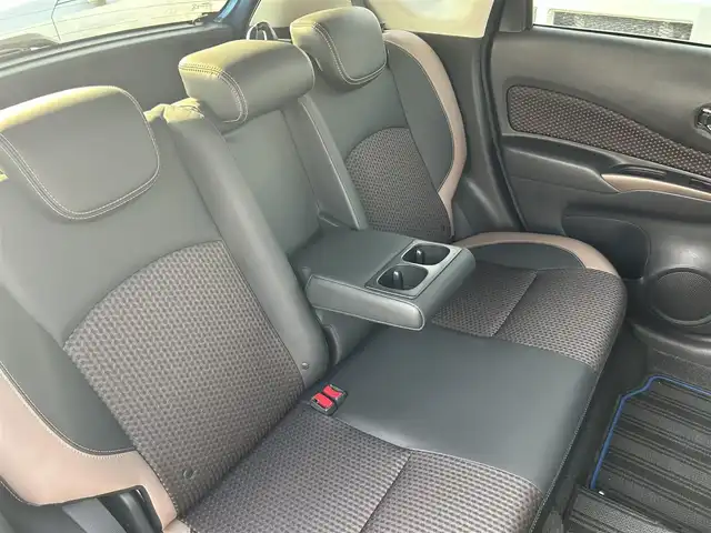 日産 ノート e－パワー メダリスト 群馬県 2017(平29)年 5.3万km シャイニングブルー 純正SDナビ/CD・DVD・SD・USB/Bluetooth・フルセグTV/バック/サイド/フロント/全方位カメラ/デジタルインナーミラー/ETC/横滑り防止装置/レーンキープアシスト/衝突軽減ブレーキ/アイドリングストップ/純正アルミホイール/純正フロアマット/取説・保証書/スペアキー