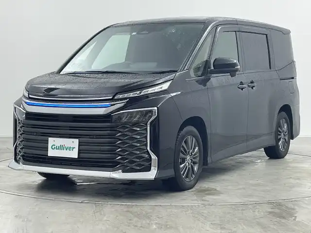 トヨタ ヴォクシー ハイブリッド S－G 群馬県 2022(令4)年 1.6万km アティチュードブラックマイカ 純正１０．５型ナビ　純正１４型後席モニター　ＣＤ／ＤＶＤデッキ　アダプティブクルーズコントロール　衝突被害軽減ブレーキ　両側パワースライドドア　前後ドライブレコーダー　ＥＴＣ２．０　ＬＥＤライト