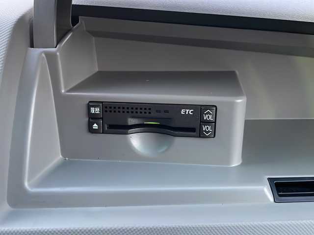 トヨタ エスティマ アエラス 京都府 2008(平20)年 9.4万km ブラック ワンオーナー車/Panasonicナビ/・フルセグTV/CD/DVD/バックカメラ/ALPINEフリップダウンモニタ/ビルトインETC/ドラレコ/電動格納ウィンカーミラー/プッシュスタート/社外19インチアルミホイール/赤キャリパー/保証書＆取説/スマートキースペア