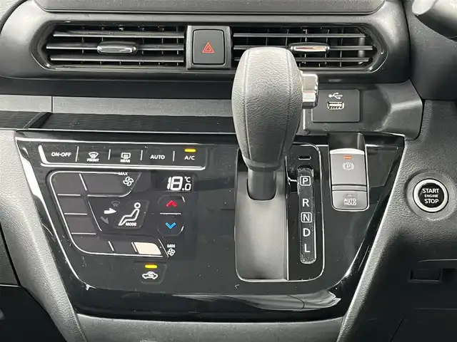 日産 ルークス HWS Gターボ プロパイロットED 奈良県 2020(令2)年 5.5万km ホワイトパール 純正ナビ（MM318D-W）/（フルセグ/BT/CD/DVD)/プロパイロット/レーダークルーズコントロール/全方位モニター/前後コーナーセンサー/衝突軽減システム/レーンキープアシスト/両側パワースライドドア/オートライト/電動格納ミラー/ステアリングスイッチ/純正15インチAW/保証書/取り扱い説明書