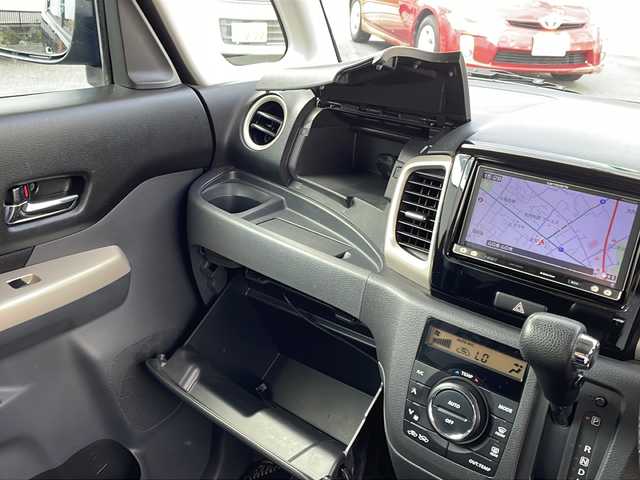 スズキ スペーシア カスタム Jスタイル 山口県 2014(平26)年 11.1万km ブルーイッシュブラックパール3 社外ナビ/DVD/CD/SD/MSV/BT/USB/フルセグTV/両側パワースライドドア/純正HIDヘッドライト/純正フォグランプ/オートライト/純正１５インチアルミホイール/革巻きステアリング/ステアリングスイッチ/前席シートヒーター/衝突被害軽減ブレーキ/横滑り防止/アイドリングストップ/社外黒革調シートカバー/スマートキー×２/純正フロアマット/純正ドアバイザー/ETC/電動格納ウインカードアミラー