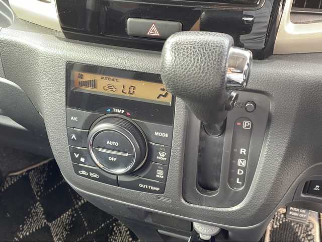 スズキ スペーシア カスタム Jスタイル 山口県 2014(平26)年 11.1万km ブルーイッシュブラックパール3 社外ナビ/DVD/CD/SD/MSV/BT/USB/フルセグTV/両側パワースライドドア/純正HIDヘッドライト/純正フォグランプ/オートライト/純正１５インチアルミホイール/革巻きステアリング/ステアリングスイッチ/前席シートヒーター/衝突被害軽減ブレーキ/横滑り防止/アイドリングストップ/社外黒革調シートカバー/スマートキー×２/純正フロアマット/純正ドアバイザー/ETC/電動格納ウインカードアミラー