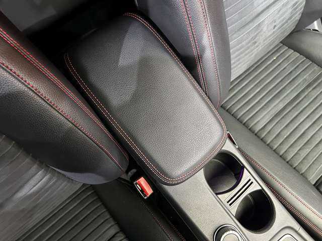 メルセデス・ベンツ ＣＬＡ１８０ AMG スタイル 千葉県 2017(平29)年 3.8万km カバンサイトブルー パノラマＳＲ　/純正ナビ　/バックカメラ　/ｈ／ｋサウンド　/ＡＣＣ　/ＢＳＭ　/ハーフレザーシート　/シートヒーター　/パワーシート　/レーンキープアシスト　/ＬＥＤヘッドライト　/オートライト　/純正１８インチＡＷ