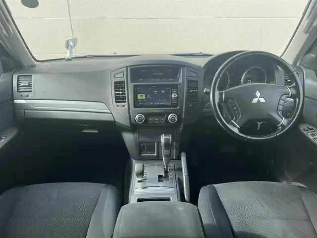 三菱 パジェロ ロング エクシード 茨城県 2007(平19)年 10万km クールシルバーメタリック Carrozzeriaナビ/　(AM/FM/DVD/Bluetooth/フルセグ)/バックカメラ/RockFordカーオーディオ/ETC/後席エアコン/3列シート/XTEREME-Jアルミホイール/背面タイヤ/パワーステアリング/ABS/Wエアバック