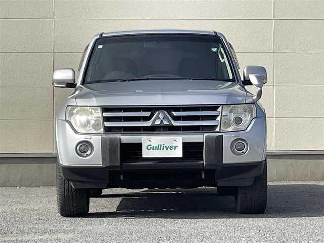 三菱 パジェロ ロング エクシード 茨城県 2007(平19)年 10万km クールシルバーメタリック Carrozzeriaナビ/　(AM/FM/DVD/Bluetooth/フルセグ)/バックカメラ/RockFordカーオーディオ/ETC/後席エアコン/3列シート/XTEREME-Jアルミホイール/背面タイヤ/パワーステアリング/ABS/Wエアバック