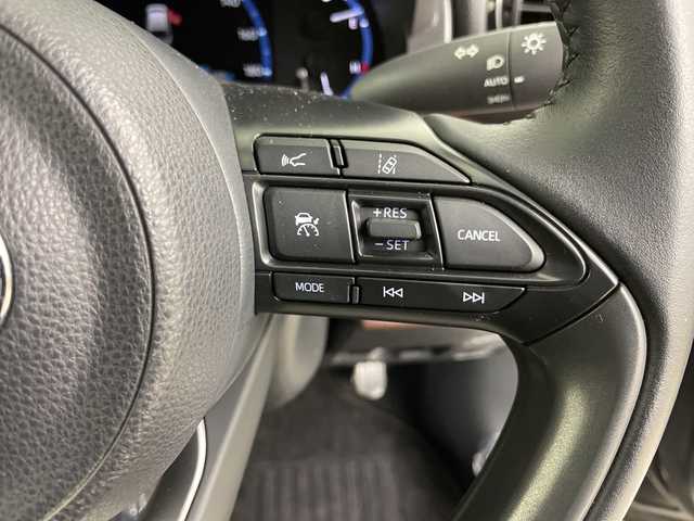 トヨタ ヤリスクロス ハイブリッド Z 道央・札幌 2022(令4)年 1.8万km ブラックマイカ ・４ＷＤ　/寒冷地仕様　/・純正ディスプレイオーディオ/・USB/AppleCarPlay/・AndroidAuto/BT接続/・バックカメラ/・トヨタセーフティーセンス　/・プリクラッシュセーフティー　/・レーダークルーズコントロール　/・レーンキープアシスト　/・ＬＥＤオートライト　/・オートマチックハイビーム/・ETC/・前後ドライブレコーダー/・ステアリングスイッチ/・ハーフレザーシート/シートヒーター/・パワーシート/・ダウンヒルアシストコントロール/・スマートキー/スペアキー