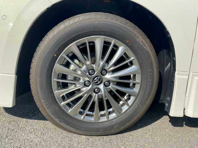 トヨタ アルファード G 兵庫県 2018(平30)年 1.9万km ラグジュアリーホワイトパールクリスタルシャインガラスフレーク 純正ナビ（AM/FM/BT/AUX)/・フルセグTV/バックモニター/追従付きクルーズコントロール/クリアランスソナー/レーンアシスト/パーキングサポートブレーキ/衝突軽減システム/リヤクロストラヒックアラート/シートヒーター＆クール/パワーシート（運転席＆助手席）/サンルーフ/フリップダウンモニター（リモコン付き）/ステアリングスイッチ/電動リアゲート/オートライト/ECOモード/純正マット/ビルトインETC2.0