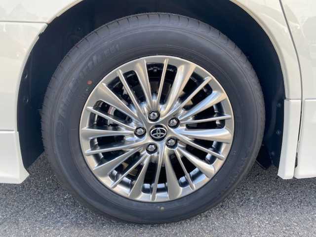 トヨタ アルファード G 兵庫県 2018(平30)年 1.9万km ラグジュアリーホワイトパールクリスタルシャインガラスフレーク 純正ナビ（AM/FM/BT/AUX)/・フルセグTV/バックモニター/追従付きクルーズコントロール/クリアランスソナー/レーンアシスト/パーキングサポートブレーキ/衝突軽減システム/リヤクロストラヒックアラート/シートヒーター＆クール/パワーシート（運転席＆助手席）/サンルーフ/フリップダウンモニター（リモコン付き）/ステアリングスイッチ/電動リアゲート/オートライト/ECOモード/純正マット/ビルトインETC2.0