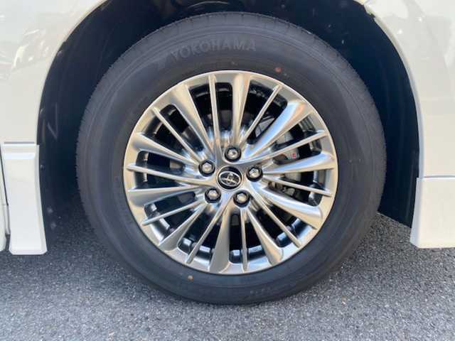 トヨタ アルファード G 大阪府 2018(平30)年 1.9万km ラグジュアリーホワイトパールクリスタルシャインガラスフレーク 純正ナビ（AM/FM/BT/AUX)/・フルセグTV/バックモニター/追従付きクルーズコントロール/クリアランスソナー/レーンアシスト/パーキングサポートブレーキ/衝突軽減システム/リヤクロストラヒックアラート/シートヒーター＆クール/パワーシート（運転席＆助手席）/サンルーフ/フリップダウンモニター（リモコン付き）/ステアリングスイッチ/電動リアゲート/オートライト/ECOモード/純正マット/ビルトインETC2.0