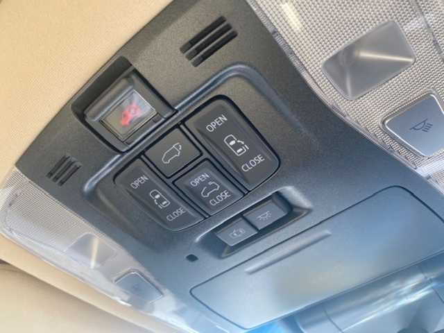 トヨタ アルファード G 大阪府 2018(平30)年 1.9万km ラグジュアリーホワイトパールクリスタルシャインガラスフレーク 純正ナビ（AM/FM/BT/AUX)/・フルセグTV/バックモニター/追従付きクルーズコントロール/クリアランスソナー/レーンアシスト/パーキングサポートブレーキ/衝突軽減システム/リヤクロストラヒックアラート/シートヒーター＆クール/パワーシート（運転席＆助手席）/サンルーフ/フリップダウンモニター（リモコン付き）/ステアリングスイッチ/電動リアゲート/オートライト/ECOモード/純正マット/ビルトインETC2.0