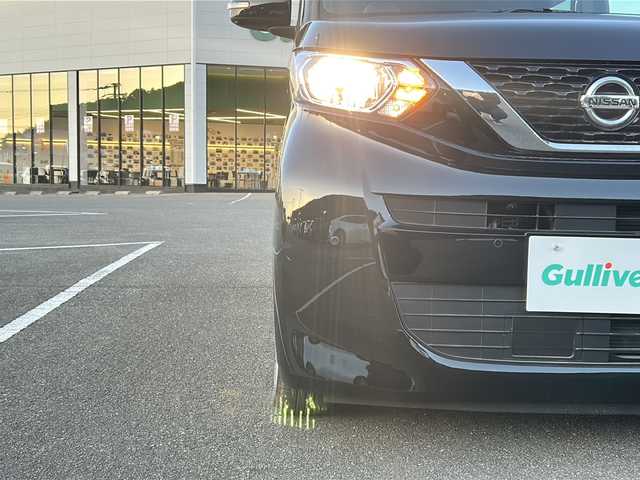 日産 ルークス X 佐賀県 2023(令5)年 1.2万km ブラック 純正９インチナビゲーション(Bluetooth/フルセグテレビ/HDMI)/ETC/片側パワースライド/左側ハンズフリースライドドア/コーナーセンサー前後/エマージェンシーブレーキ/車線逸脱警報/ドライブレコーダー前後/アラウンドビューモニター/スマートキー