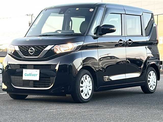 日産 ルークス X 佐賀県 2023(令5)年 1.2万km ブラック 純正９インチナビゲーション(Bluetooth/フルセグテレビ/HDMI)/ETC/片側パワースライド/左側ハンズフリースライドドア/コーナーセンサー前後/エマージェンシーブレーキ/車線逸脱警報/ドライブレコーダー前後/アラウンドビューモニター/スマートキー