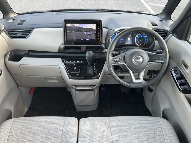 日産 ルークス X 佐賀県 2023(令5)年 1.2万km ブラック 純正９インチナビゲーション(Bluetooth/フルセグテレビ/HDMI)/ETC/片側パワースライド/左側ハンズフリースライドドア/コーナーセンサー前後/エマージェンシーブレーキ/車線逸脱警報/ドライブレコーダー前後/アラウンドビューモニター/スマートキー