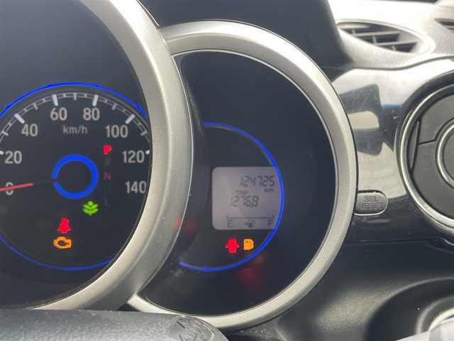 ホンダ Ｎ ＢＯＸ カスタム G SSパッケージ 秋田県 2017(平29)年 12.5万km ブリリアントスポーティブルーメタリック2トーン (株)IDOMが運営する【じしゃロン 秋田店】の自社ローン専用車両になります。こちらは現金またはオートローンご利用時の価格です。自社ローンご希望の方は別途その旨お申付け下さい/メモリナビ/フルセグテレビ/バックカメラ/ウィンカーミラー/片側パワースライドドア/ETC/ドアバイザー/プッシュスタート