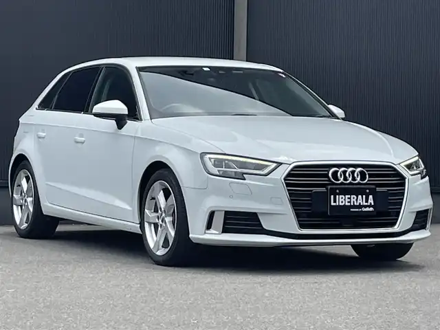 アウディ Ａ３ SB 30TFSI シグネチャーED 香川県 2020(令2)年 3.6万km グレイシアホワイトメタリック 純正ナビ/地デジ/Bカメラ/D席パワーシート/バーチャルコックピット/前席シートヒーター/オートホールド/LEDヘッドライト/アシスタンスpkg/純正17インチAW/ETC/スマートキー