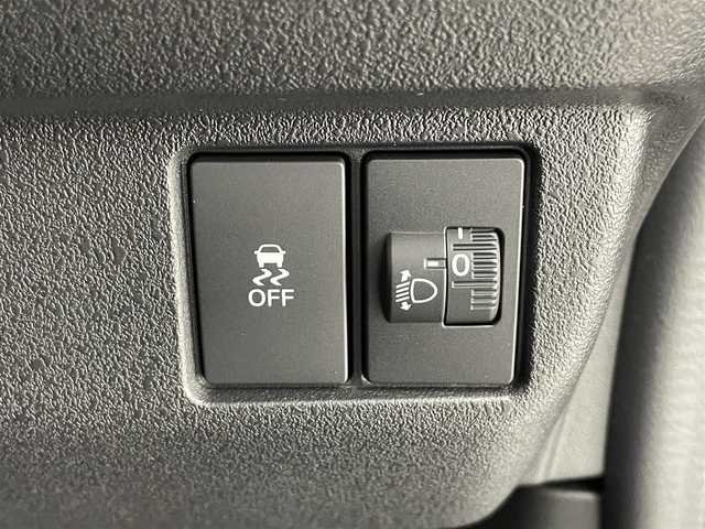 ホンダ Ｎ ＢＯＸ カスタム ターボ 大阪府 2023(令5)年 0.6万km クリスタルブラックパール ホンダセンシング/　・衝突軽減ブレーキ/　・アダプティブクルーズコントロール/　・車線維持支援システム/　・誤発進抑制機能/純正メモリナビ/　　BT/フルセグTV/バックカメラ/両側パワースライドドア/LEDオートライト/合皮ハーフレザーシート/シートヒーター/純正15インチアルミホイール/パドルシフト/コーナーセンサー/スマートキー/ETC