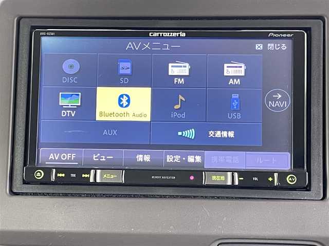 ホンダ Ｎ ＢＯＸ G L ホンダセンシング 千葉県 2017(平29)年 1.9万km プレミアムホワイトパールⅡ ホンダセンシング/・衝突軽減ブレーキ/・路外逸脱抑制機能/・先行車発進お知らせ/・標識認識機能/・レーンキープアシスト/社外7インチメモリナビ/CD BT フルセグ AM FM/バックカメラ/片側パワースライドドア/LEDオートライト/ステアリングスイッチ/後席サンシェード/純正フロアマット/ドアバイザー/プッシュスタート/スマートキー/ETC