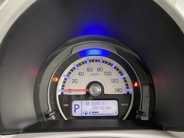 スズキ ハスラー G 千葉県 2018(平30)年 2.9万km シフォンアイボリーM 禁煙車/安全装備/・衝突被害軽減ブレーキ/・後退時ブレーキサポート/・誤発進抑制機能/・後方誤発進抑制機能/・車線逸脱警報機能/社外7インチナビ/・型式：MDY-D304/CD/Bluetooth/ワンセグ/HIDオートライト/シートヒーター/純正15インチアルミホイール/純正フロアマット/取扱説明書/保証書