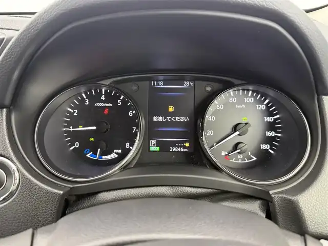 日産 エクストレイル ハイブリッド 20Xi 大阪府 2019(令1)年 4万km ダイヤモンドブラック ドライブレコーダー（前方）/メーカーオプション7インチSDナビ/アラウンドビューモニター/ビルトインETC/デジタルインナーミラー/ステアリングリモコン/プロパイロット/レーダークルーズコントロール/レザーシート/シートヒーター（全席）/パワーバックドア/ルーフレール/純正17インチアルミホイール/LEDヘッドライト/フロントフォグランプ/インテリジェントエマージェンシーブレーキ/踏み間違い衝突防止アシスト/オートブレーキホールド/保証書/スマートキー