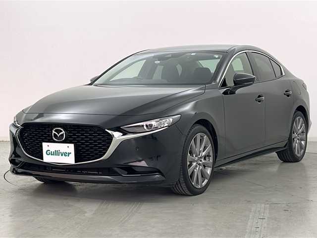 マツダ マツダ３セダン 15S ツーリング 宮城県 2020(令2)年 5.6万km ジェットブラックマイカ 禁煙車/ワンオーナー/i-ACTIVESENSE/・衝突軽減ブレーキ/・レーンキープアシスト/・アダプティブクルーズコントロール/・オートハイビームアシスト/・ブラインドスポットモニター/・ヘッドアップディスプレイ/マツダコネクトナビ/・CD.DVD.BT.USB.HDMI/フルセグTV/バックモニター/ETC/社外ドライブレコーダー（FR）/LEDヘッドライト/アイドリングストップ/横滑り防止装置/電動パーキングブレーキ/オートホールド/ステアリングスイッチ/プッシュスタート/スマートキー2個/純正18インチアルミホイール/純正フロアマット